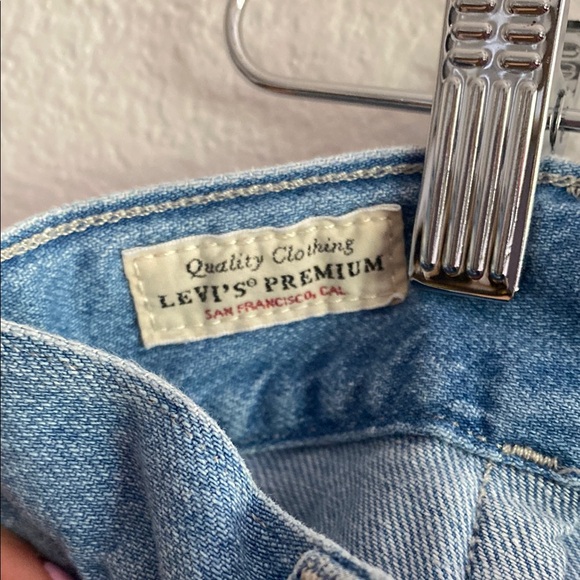 Denim High-Waisted Women's Shorts - Picture 4 of 4